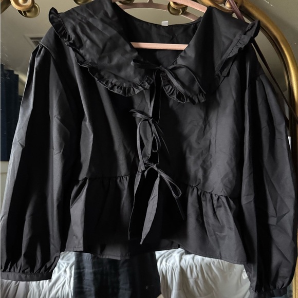 Tie  front puff long sleeve baby doll top small - Picture 3 of 5